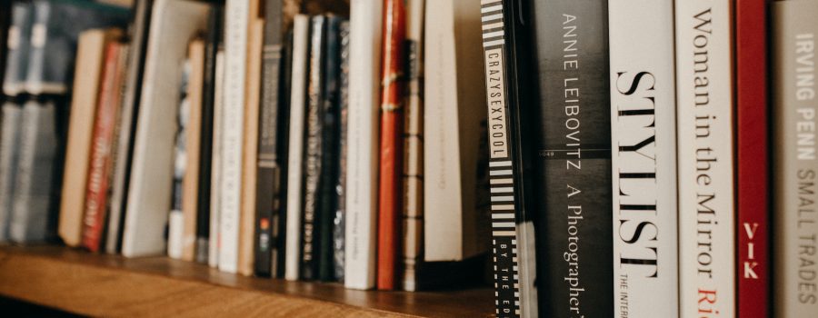 achiziții de carte nouă și veche