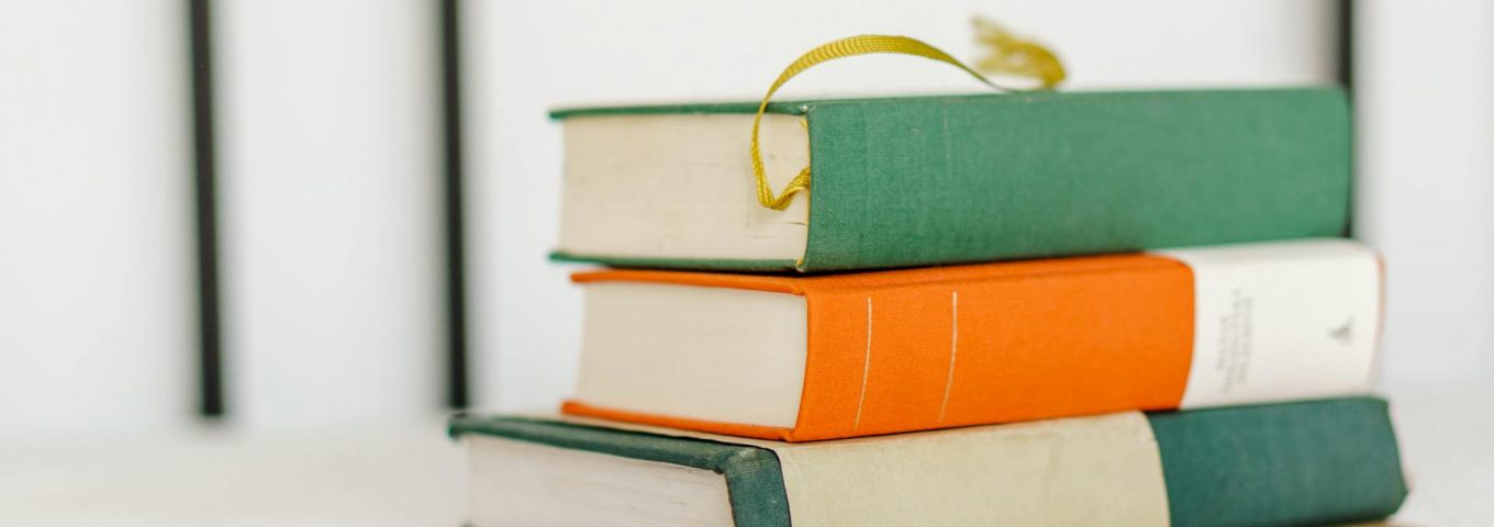 anticariat care cumpără cărți